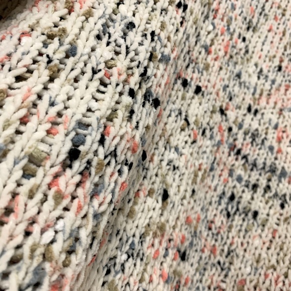 Women’s sweater - Picture 2 of 2